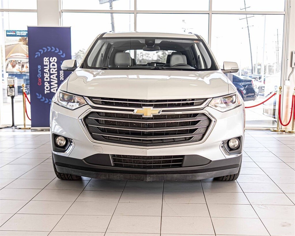Used 2021 Chevrolet Traverse LT SUV