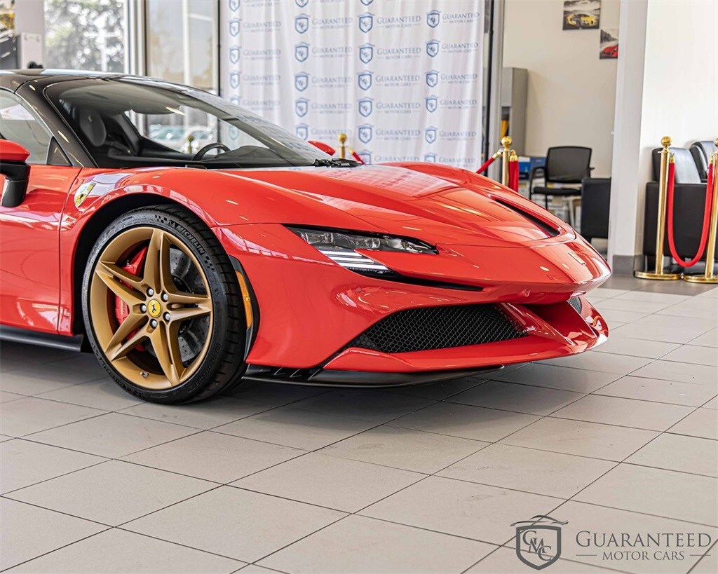 2022 Ferrari SF90 Spider Base photo 3