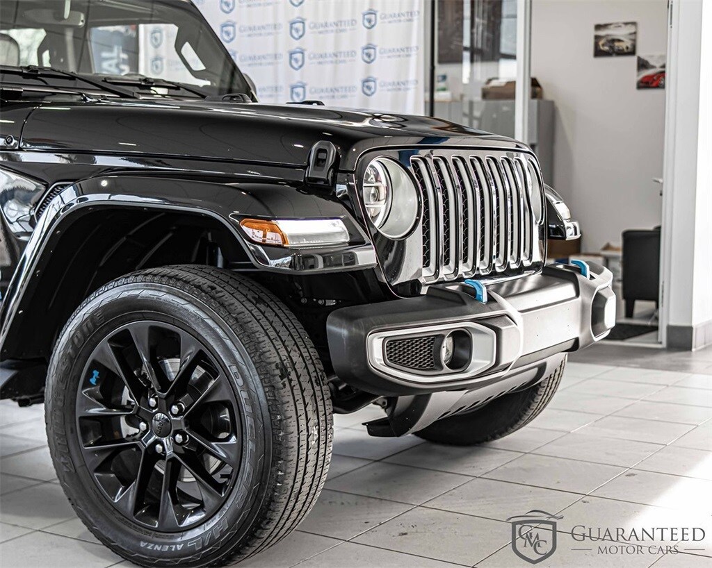 2022 Jeep Wrangler Unlimited Sahara 4xe photo 2
