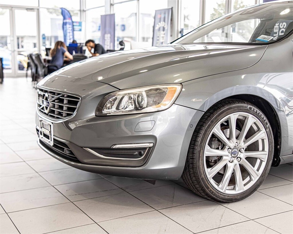 Used 2016 Volvo S60 Inscription T5 Sedan