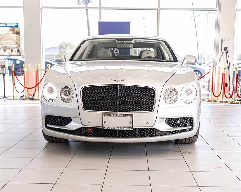 2017 Bentley Flying Spur V8 S photo 2