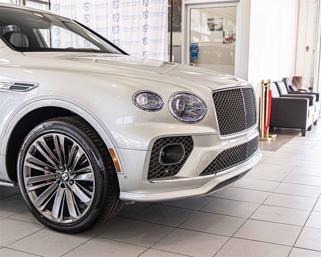 2021 Bentley Bentayga Speed photo 3