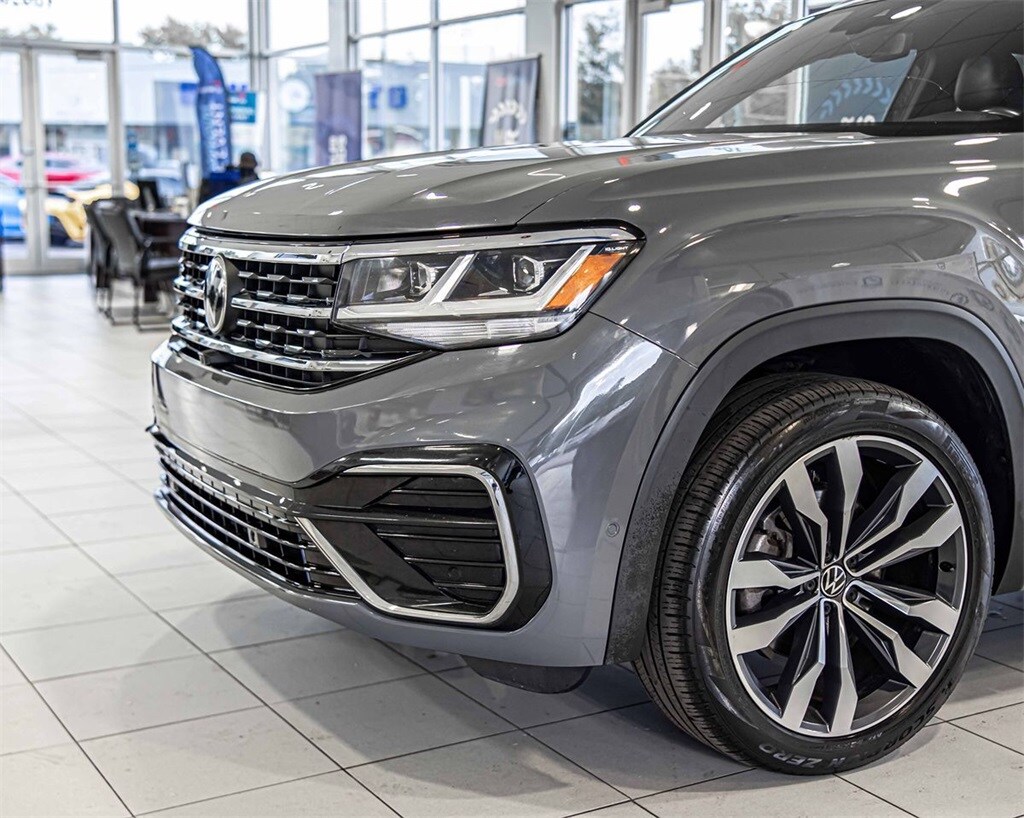 Used 2022 Volkswagen Atlas Cross Sport 3.6L V6 SEL Premium R-Line SUV