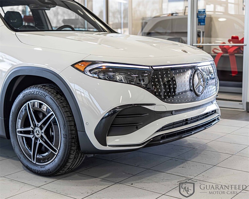 2024 Mercedes Benz EQB photo 3