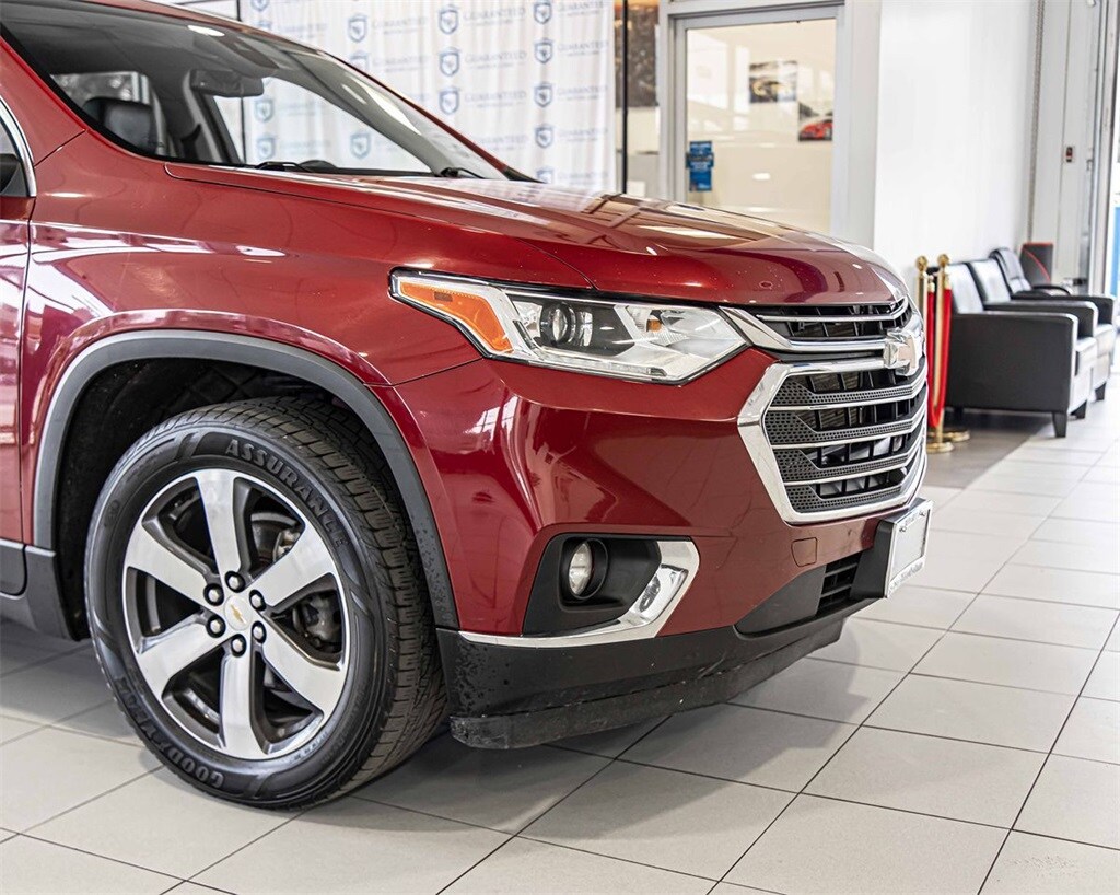 Used 2021 Chevrolet Traverse LT Leather SUV