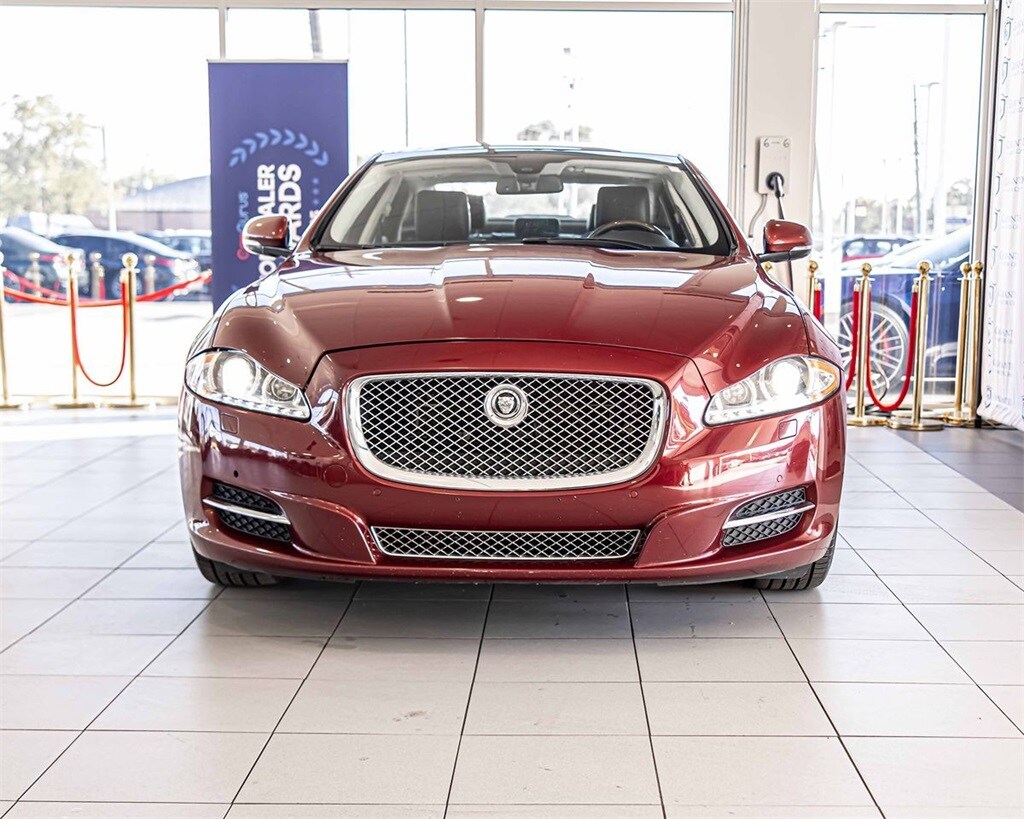 2013 Jaguar XJ XJL Portfolio photo 2