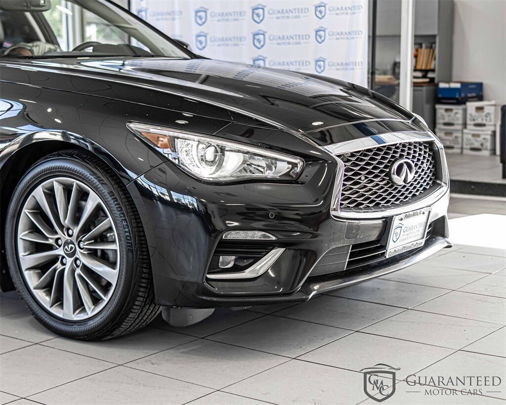 2022 Infiniti Q50 LUXE photo 3