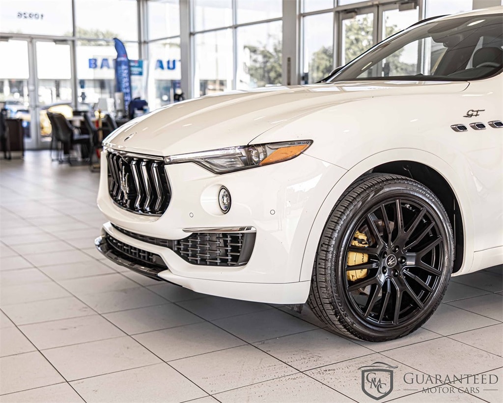 2022 Maserati Levante GT photo 4