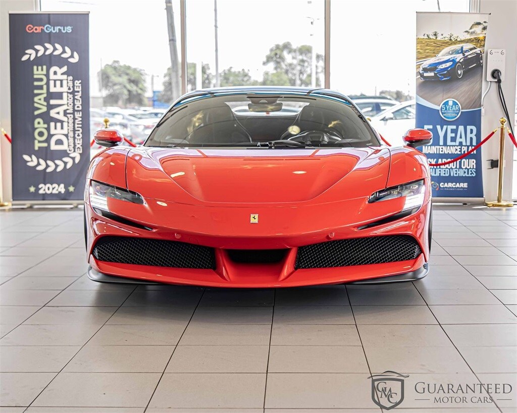 2022 Ferrari SF90 Spider Base photo 2