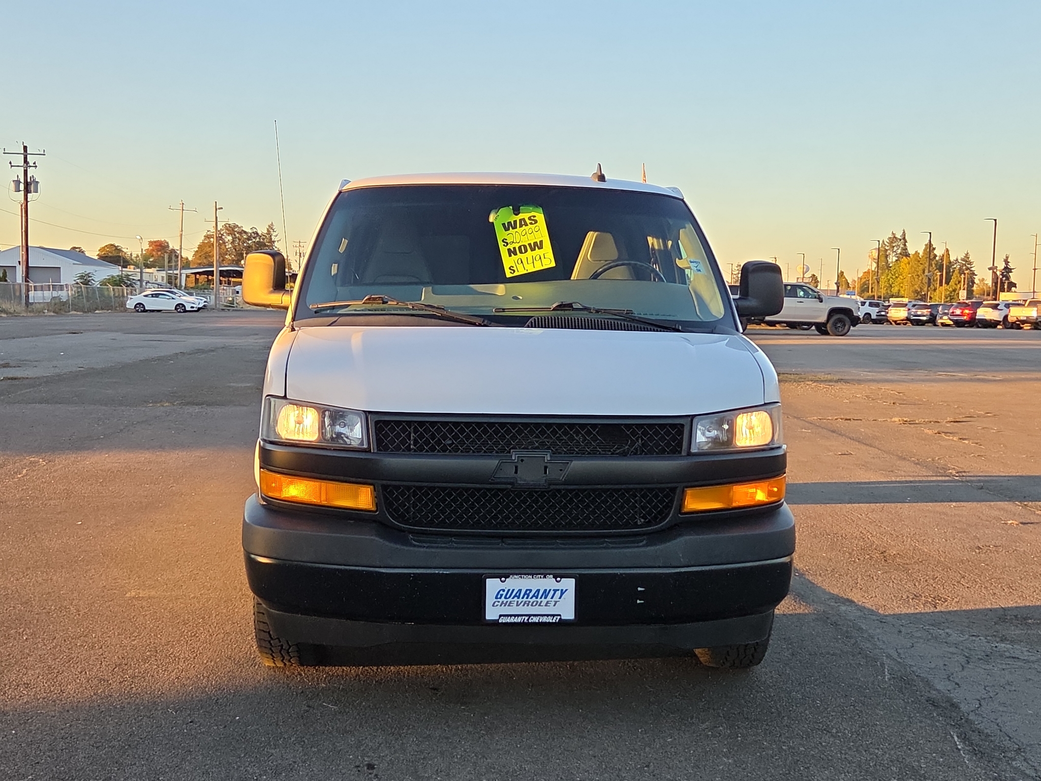 Used 2022 Chevrolet Express Cargo Work Van with VIN 1GCWGBFP5N1166053 for sale in Junction City, OR