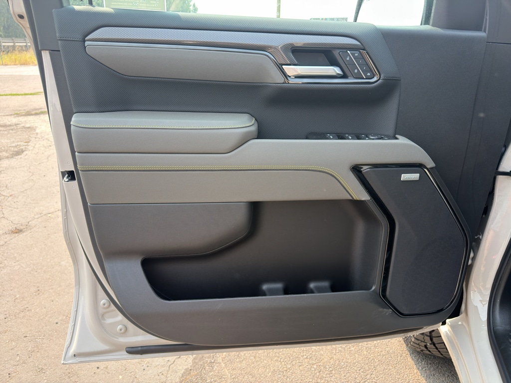 2026 Chevrolet Silverado 1500 ZR2 - Photo 20