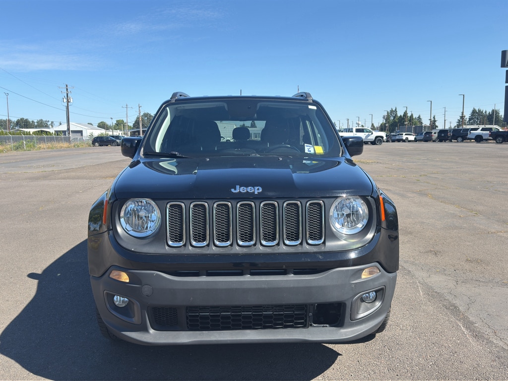 Used 2018 Jeep Renegade Latitude with VIN ZACCJBBB3JPH71908 for sale in Junction City, OR