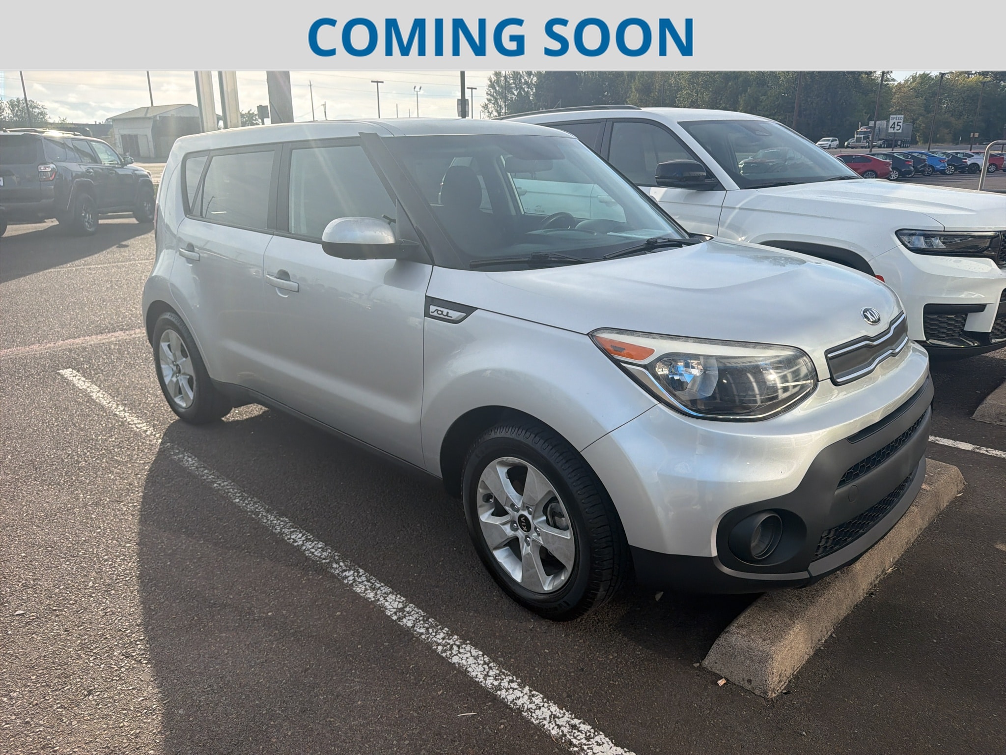 Used 2018 Kia Soul Base with VIN KNDJN2A2XJ7579038 for sale in Junction City, OR