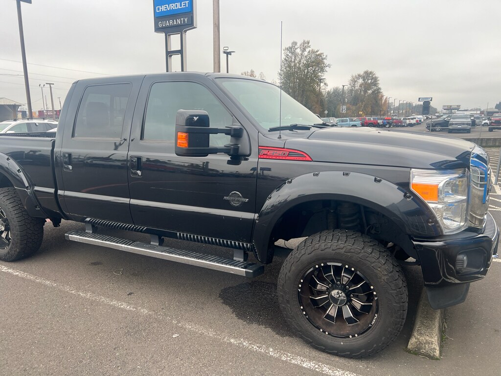 2014 Ford F-350 XLT photo 2