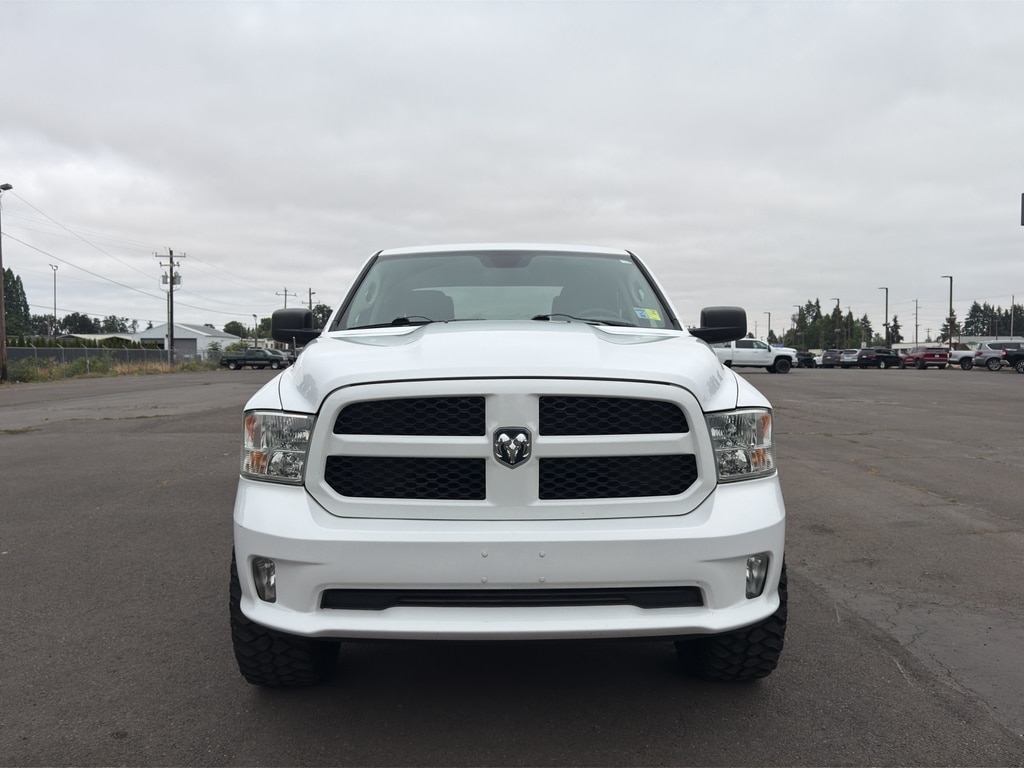 Used 2015 RAM Ram 1500 Pickup Express with VIN 1C6RR7KT2FS619202 for sale in Junction City, OR