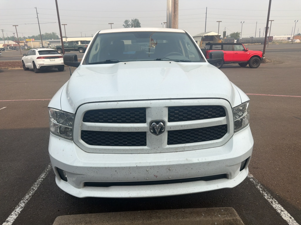 Used 2015 RAM Ram 1500 Pickup Express with VIN 1C6RR7KT2FS619202 for sale in Junction City, OR
