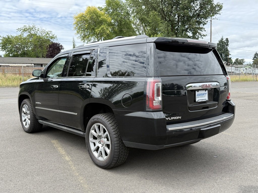 2020 Gmc Yukon Denali photo 2