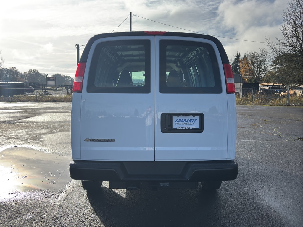 2025 Chevrolet Express Cargo Work Van - Photo 28