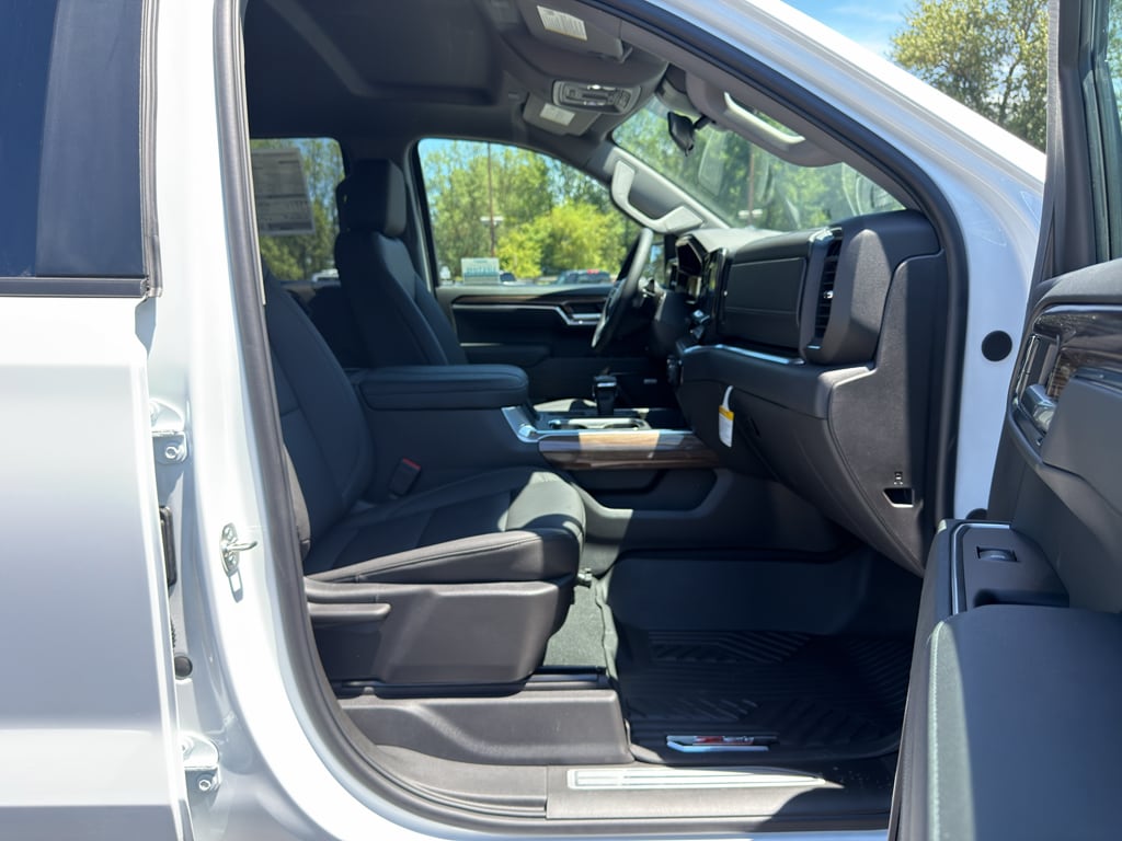 2026 Chevrolet Silverado 1500 RST - Photo 14