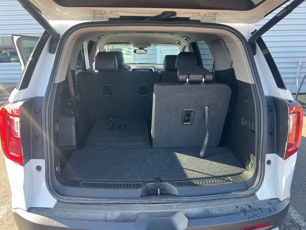 Used 2023 GMC Acadia SLT SUV