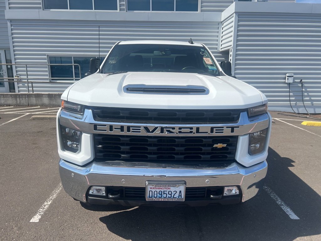 2022 Chevrolet Silverado 2500HD LT photo 3