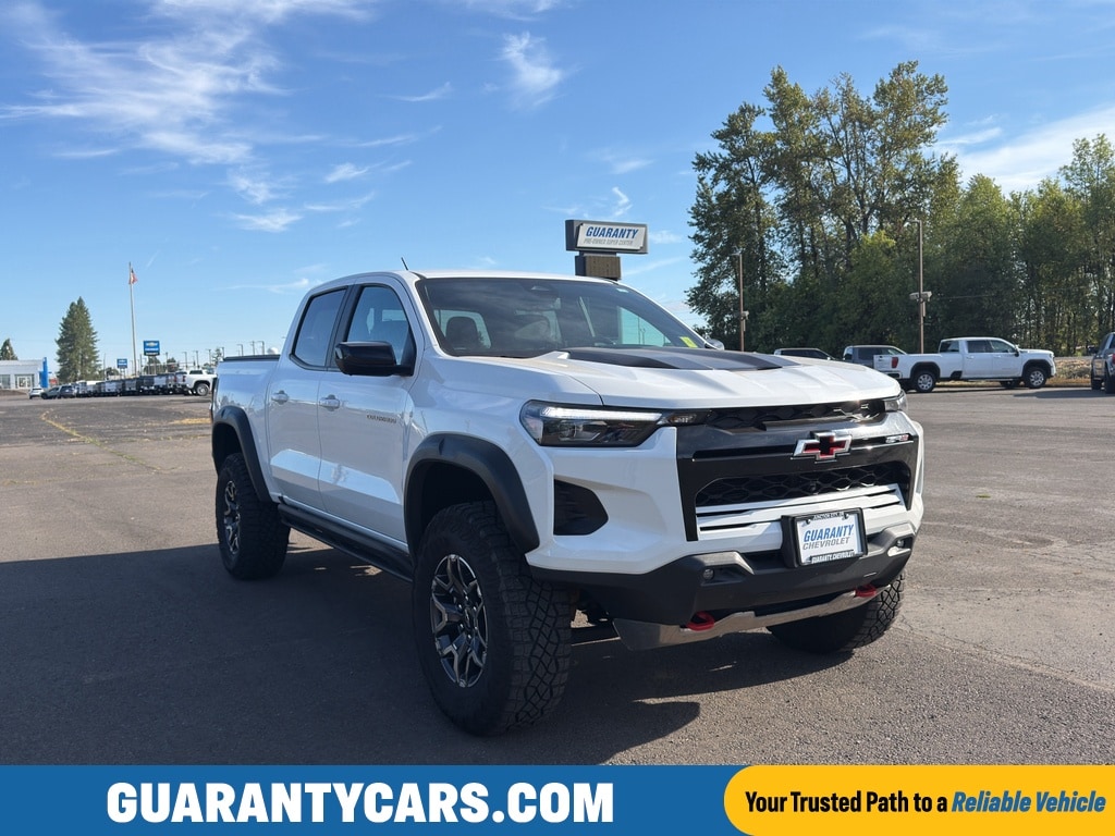 2024 Chevrolet Colorado Truck 