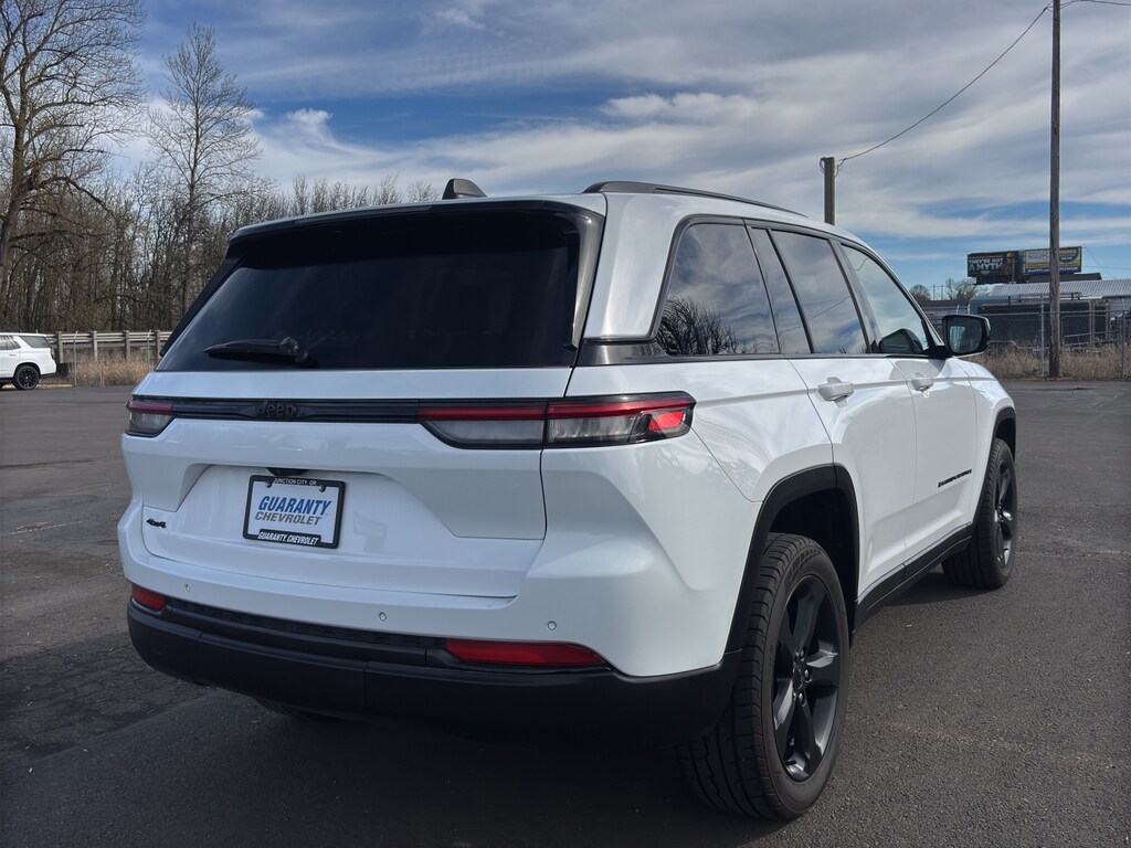 2023 Jeep Grand Cherokee Altitude - Photo 25