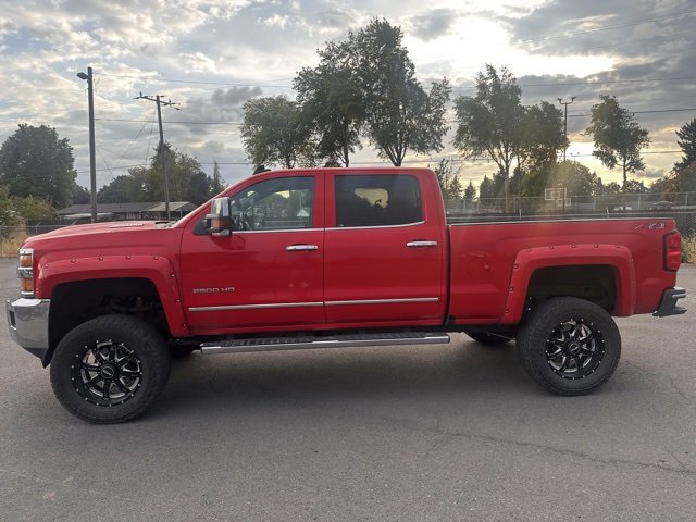 2018 Chevrolet Silverado 2500HD LTZ photo 2