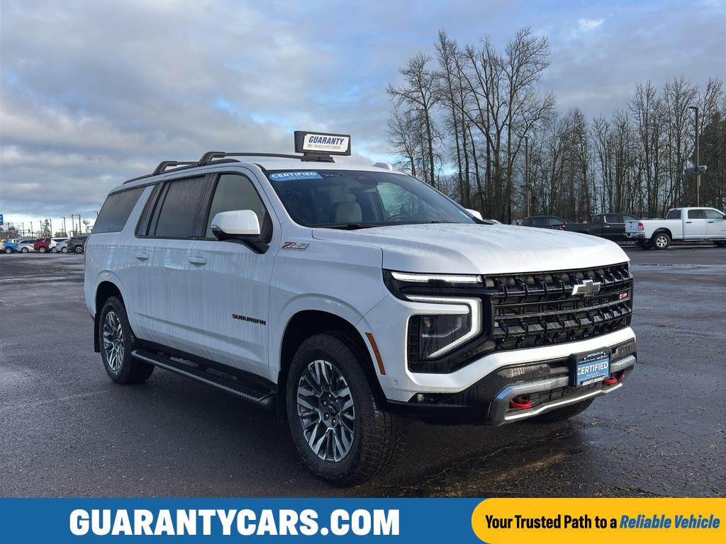 2025 Chevrolet Suburban Z71's photo