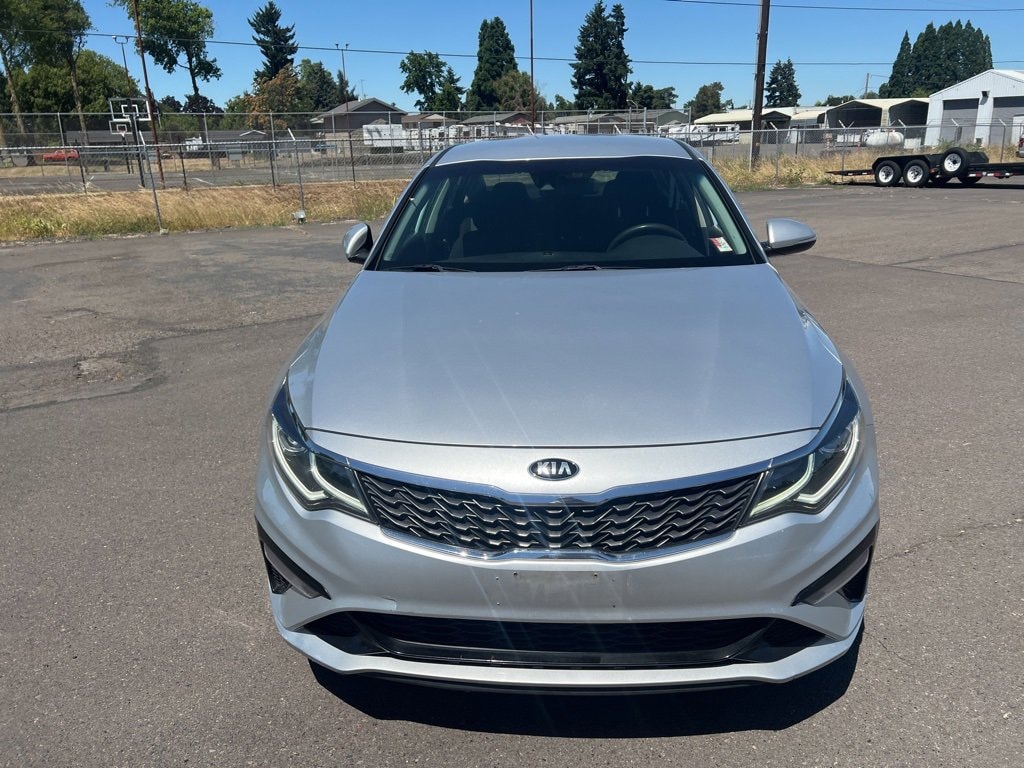 Used 2019 Kia Optima LX with VIN 5XXGT4L35KG368467 for sale in Junction City, OR