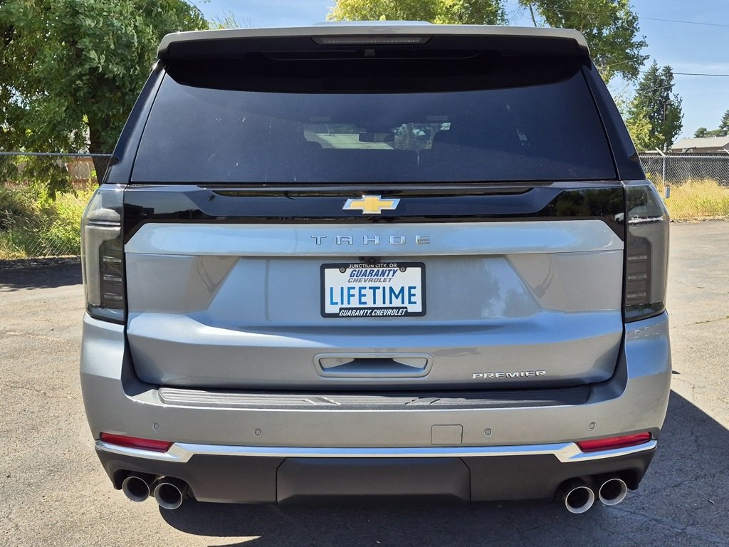 2025 Chevrolet Tahoe Premier photo 4