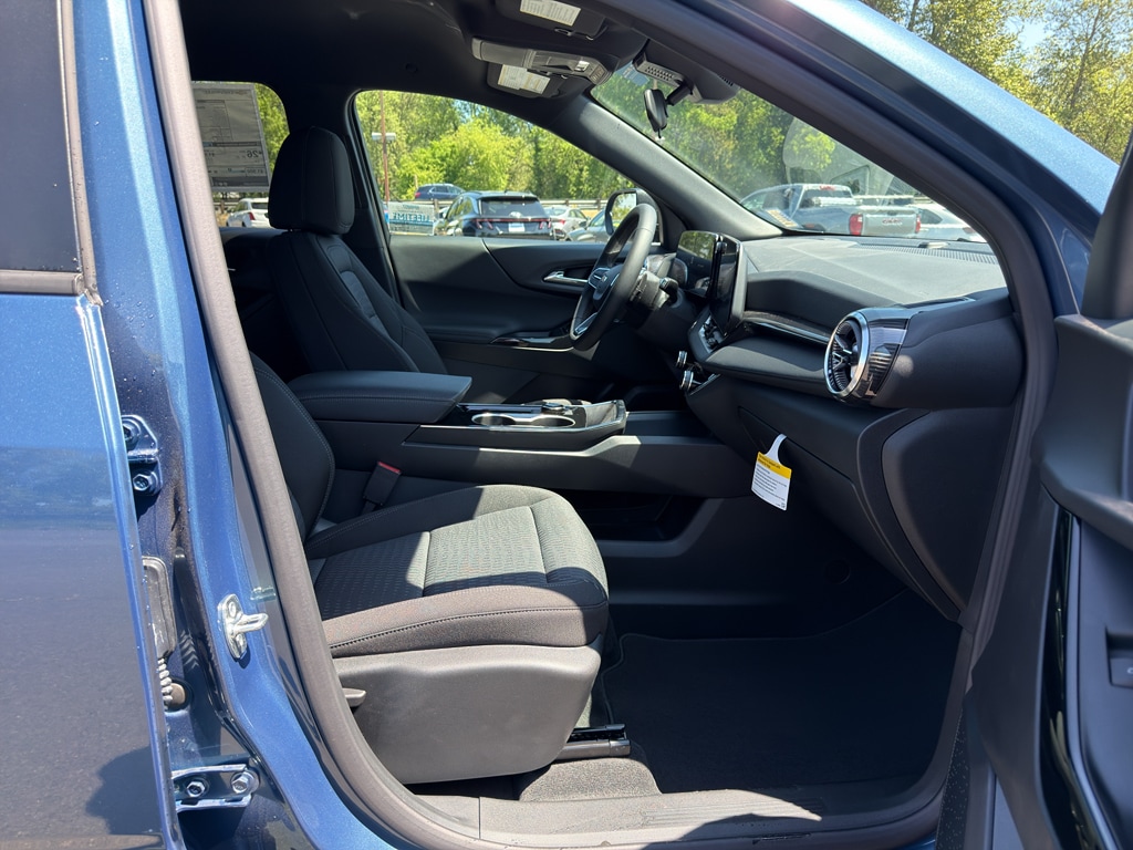 2026 Chevrolet Equinox LT - Photo 14