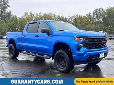 2025 Chevrolet Silverado 1500 Custom Truck