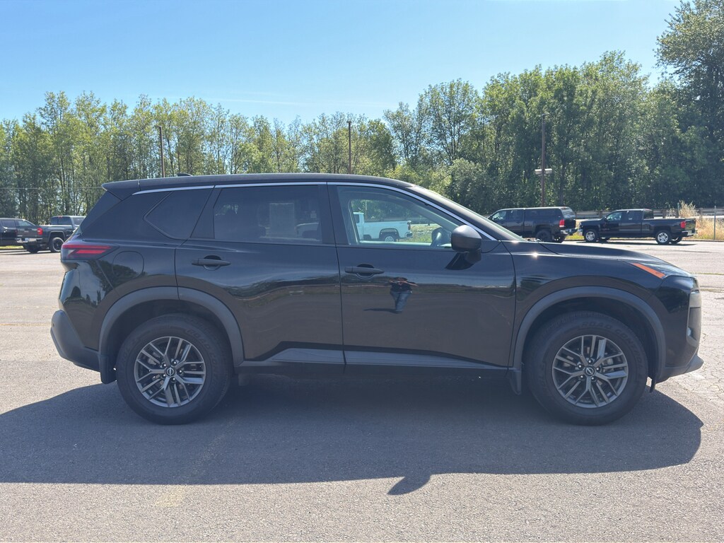 2023 Nissan Rogue S - Photo 25
