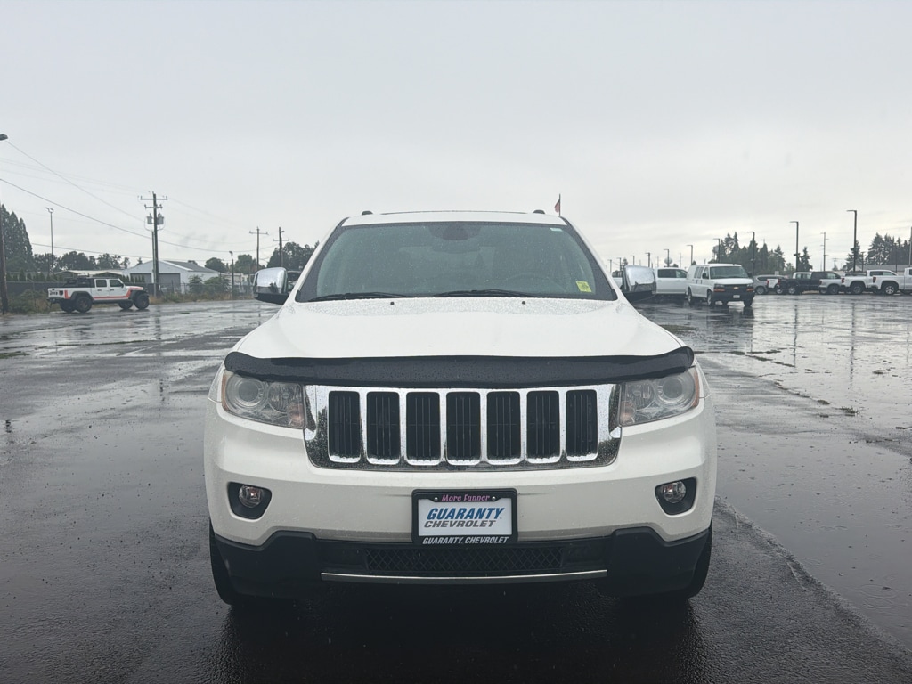 Used 2011 Jeep Grand Cherokee Limited with VIN 1J4RR5GT5BC713353 for sale in Junction City, OR