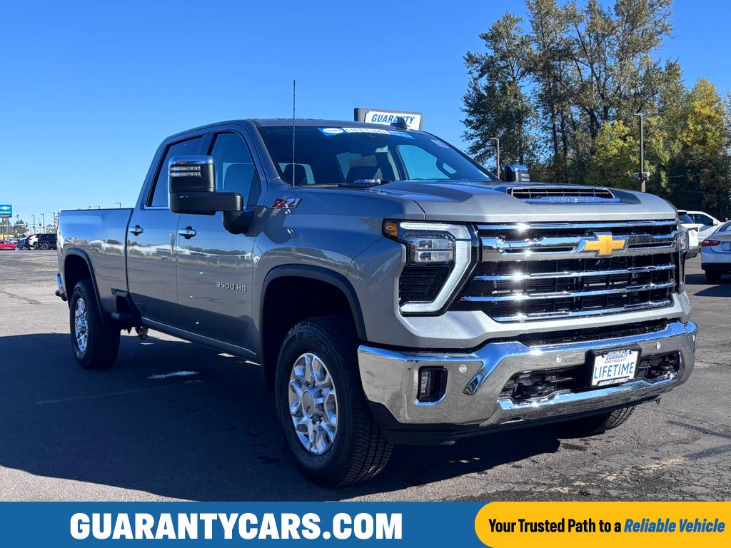 2026 Chevrolet Silverado 3500HD LTZ's photo