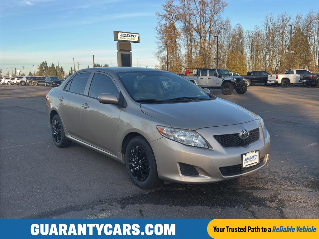 2010 Toyota Corolla LE's photo