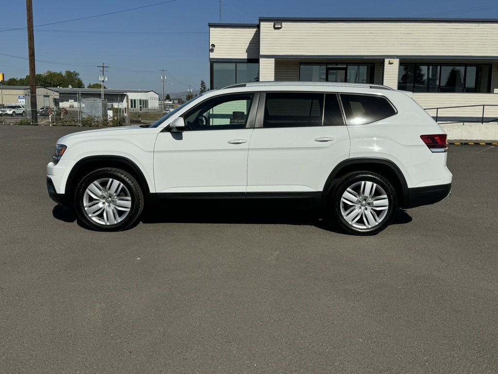 Used 2019 Volkswagen Atlas SE w/Tech with VIN 1V2UR2CA1KC506072 for sale in Junction City, OR