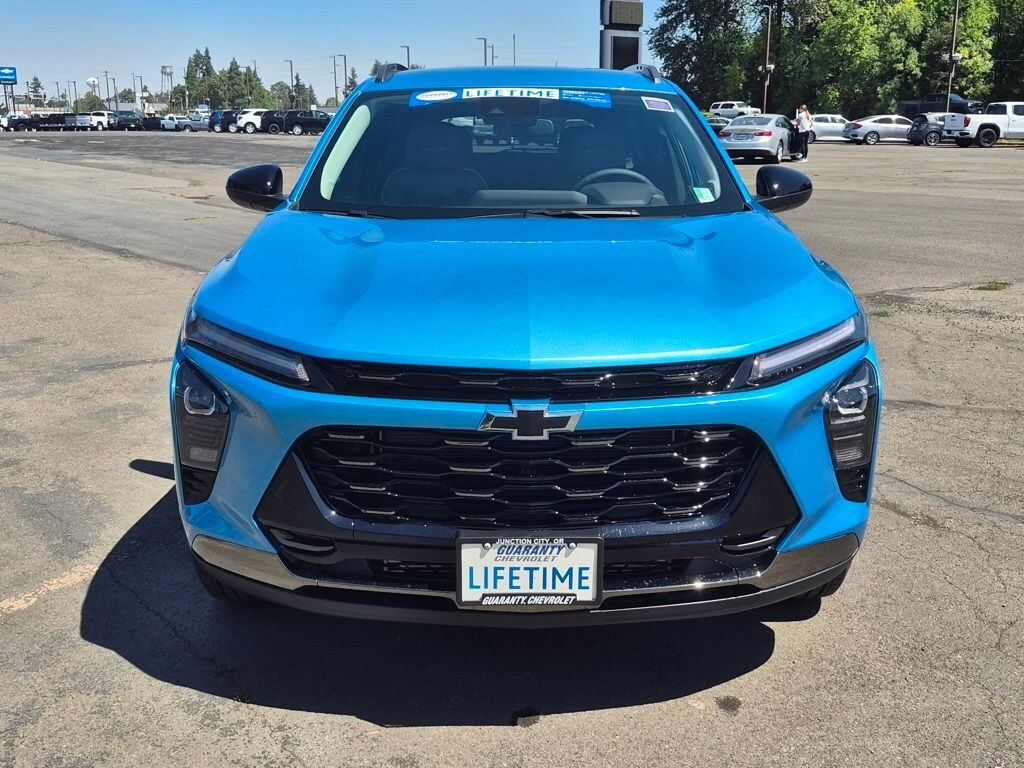 New 2025 Chevrolet Trax Activ SUV