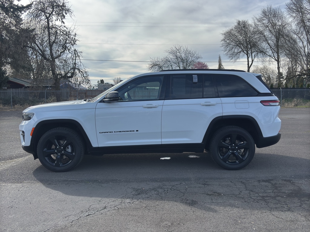 2023 Jeep Grand Cherokee Altitude - Photo 21