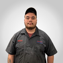 Staff member SEBASTIAN CRAWFORD from ID_bc80453300ca