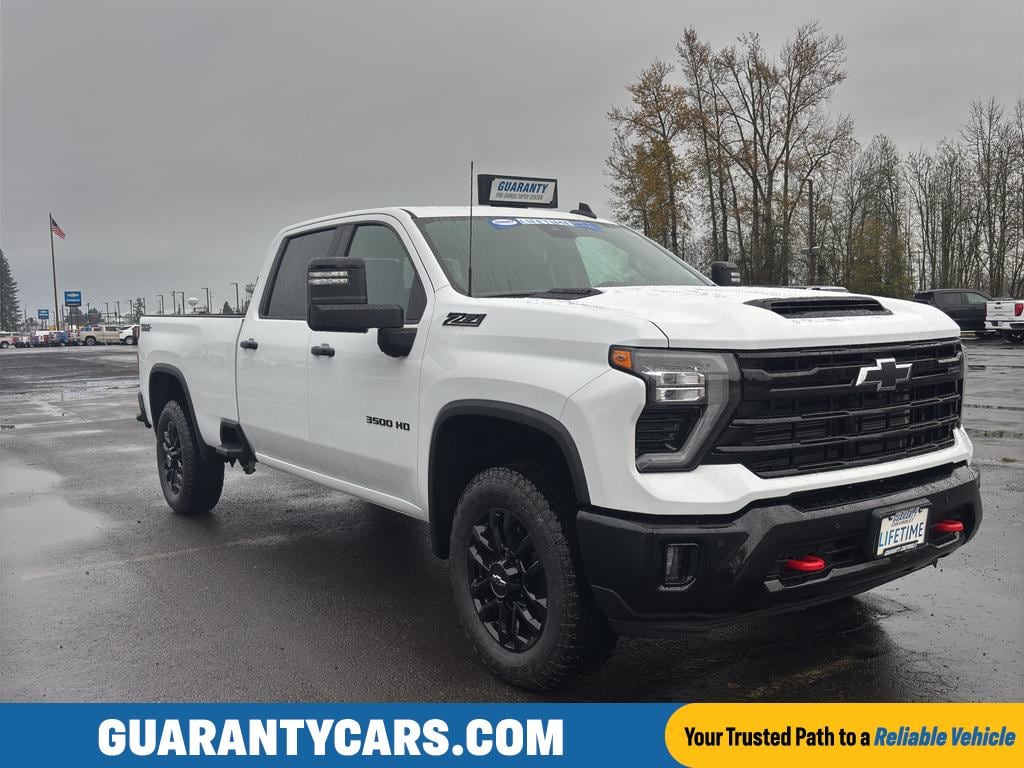 2026 Chevrolet Silverado 3500HD LT's photo