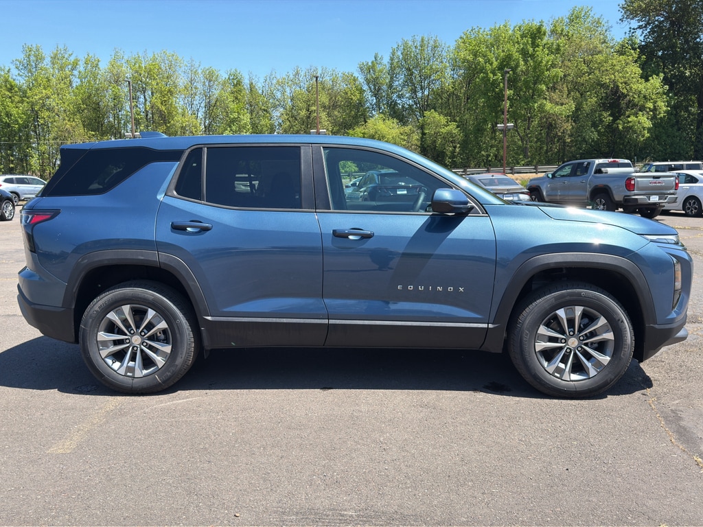 2026 Chevrolet Equinox LT - Photo 25