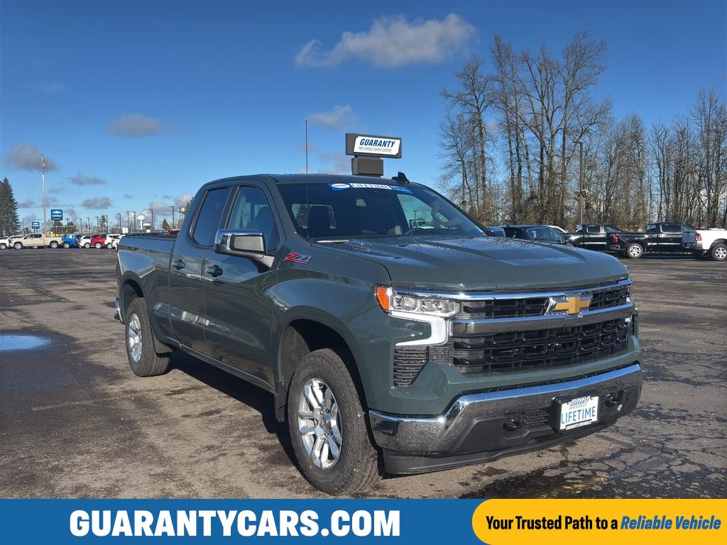 2026 Chevrolet Silverado LT's photo