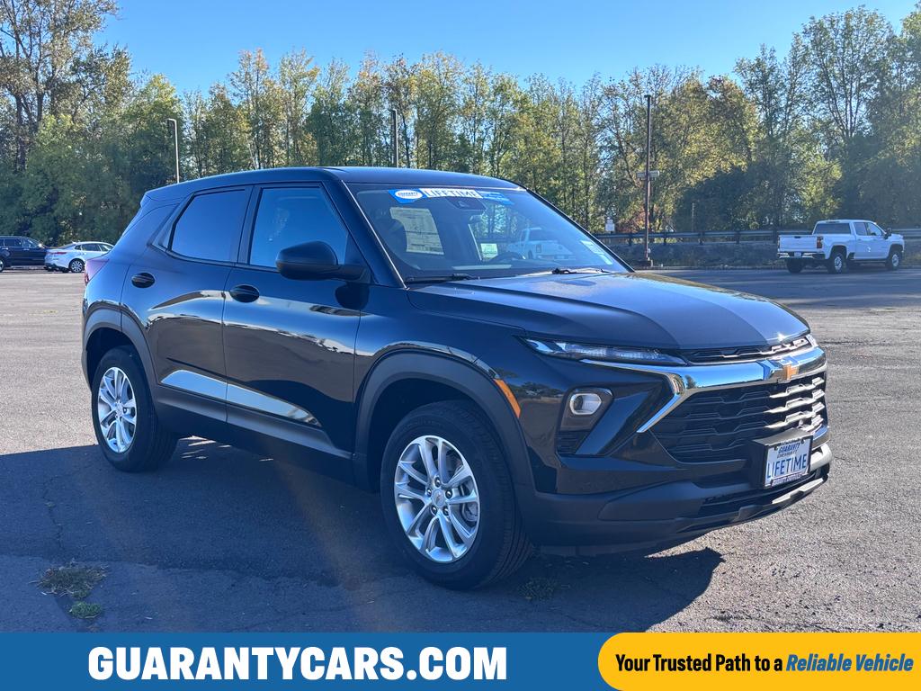 2026 Chevrolet Trailblazer LS's photo