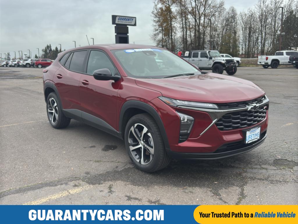 2025 Chevrolet Trax RS's photo