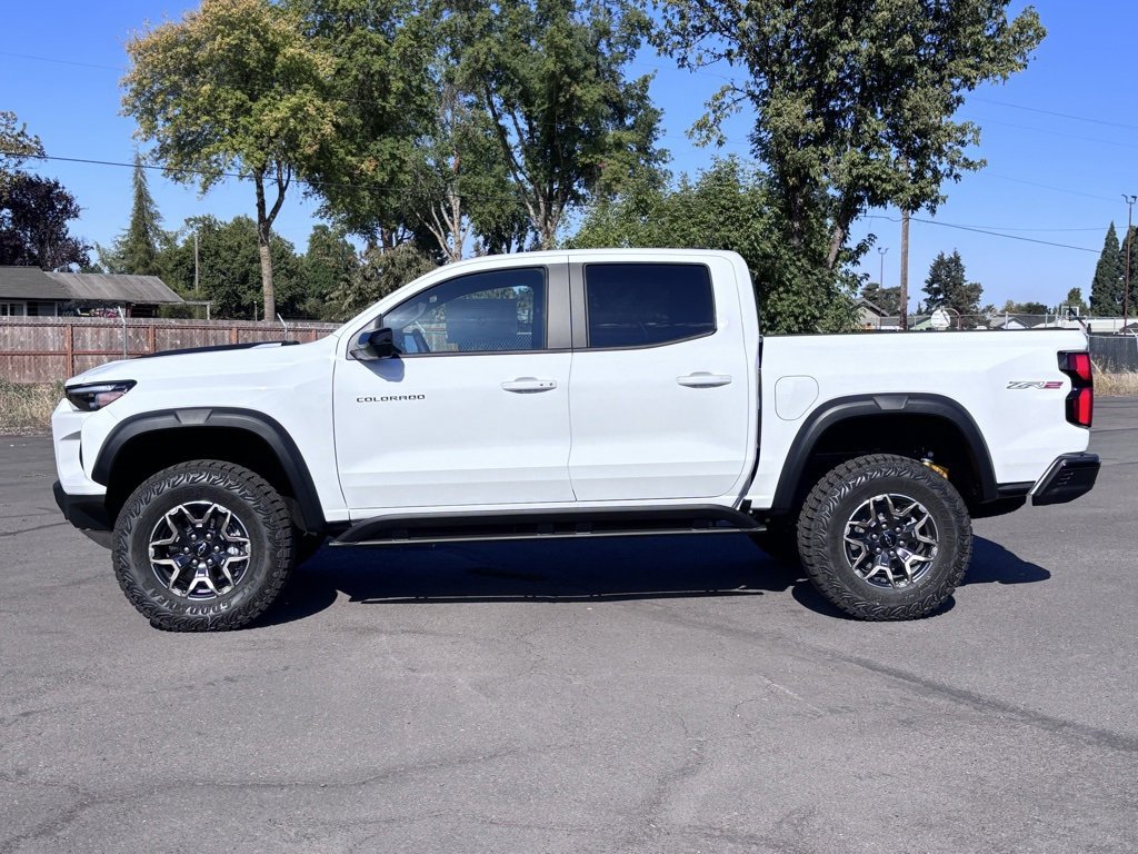 2026 Chevrolet Colorado ZR2 photo 4