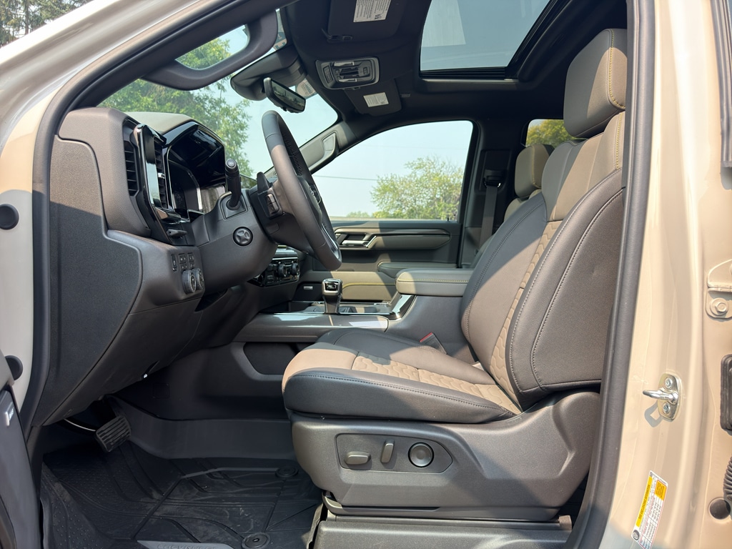 2026 Chevrolet Silverado 1500 ZR2 - Photo 21