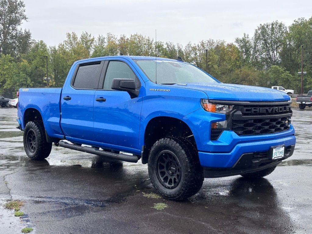 New 2025 Chevrolet Silverado 1500 Custom Truck