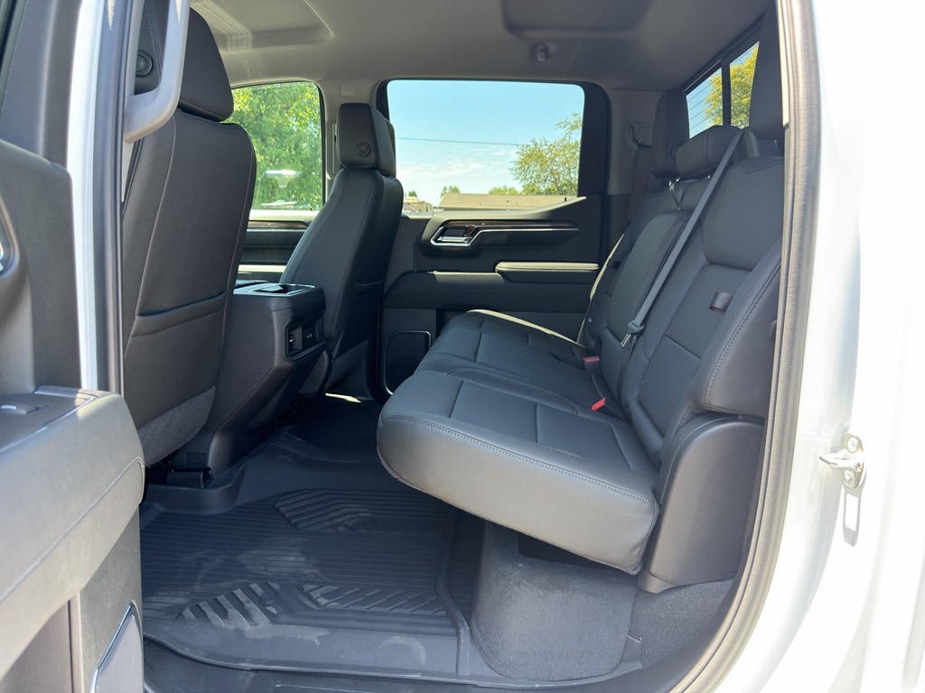 2026 Chevrolet Silverado 1500 RST - Photo 16
